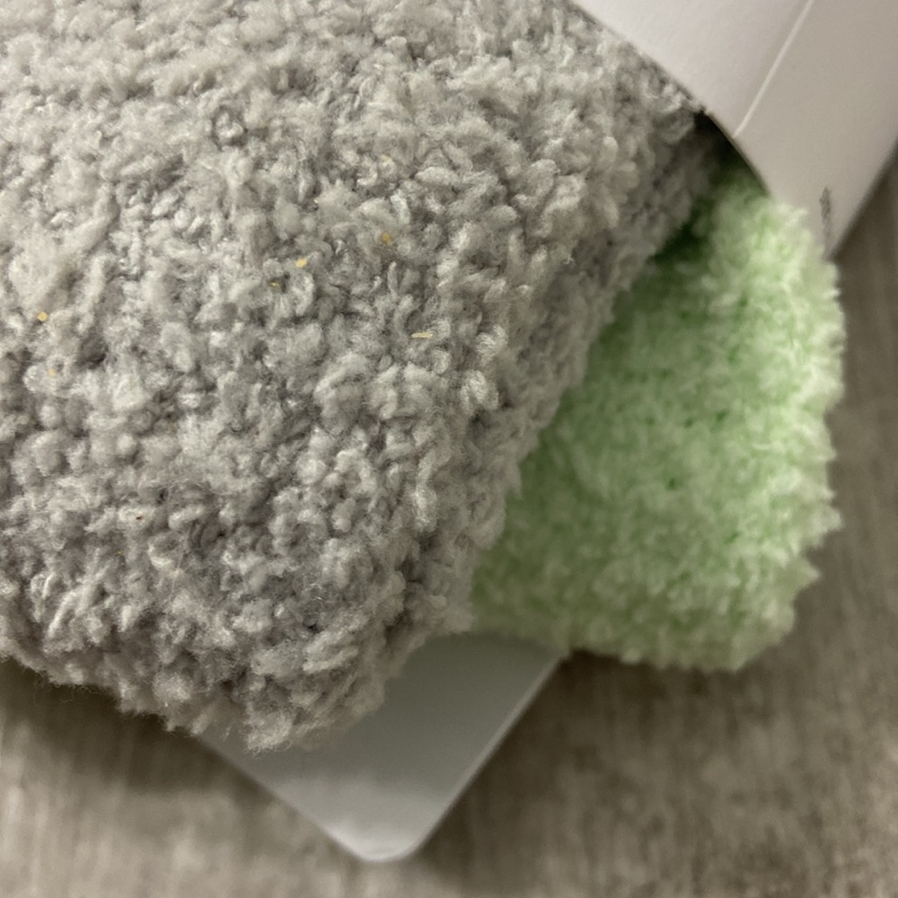 Morro for Athleta tall cozy socks NWT - Picture 8 of 9